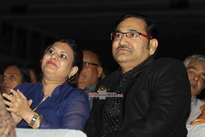Singer Amit Kumar with eminent personas at the function celebrating 50 years of his musical career