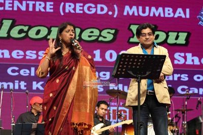 Singer Amit Kumar with eminent personas at the function celebrating 50 years of his musical career