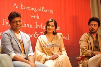 Sonam Kapoor, Deepti Naval, Farah Khan and Irrfan Khan at a Book Launch
