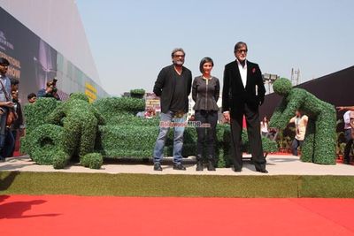 Amitabh Bachchan & Akshara Haasan inaugurate the Mumbai International Motor Show 2015