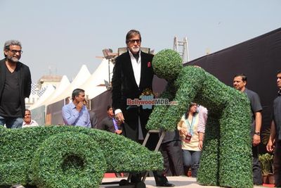 Amitabh Bachchan & Akshara Haasan inaugurate the Mumbai International Motor Show 2015