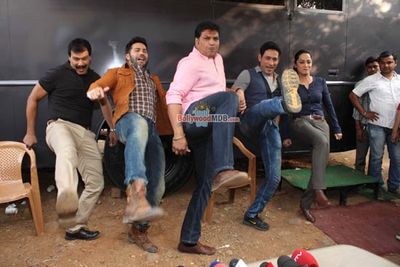 Varun Dhawan promotes film 'Badlapur' on TV Series CID sets