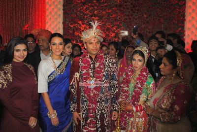Bollywood Celebs snapped at producer Krishna Choudhary's daughter's wedding