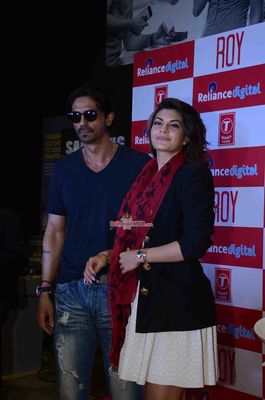 Jacqueline Fernandez and Arjun Rampal promote film 'Roy' at Reliance Digital