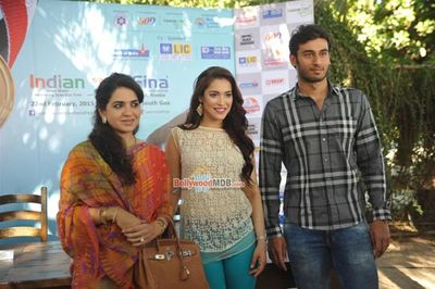 Meiyang Chang, Rashmi Nigam, Shaina NC, Indian Swimming Champ Vidhawal Khade at Swimmathon 2015