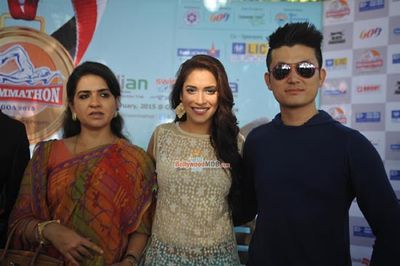 Meiyang Chang, Rashmi Nigam, Shaina NC, Indian Swimming Champ Vidhawal Khade at Swimmathon 2015