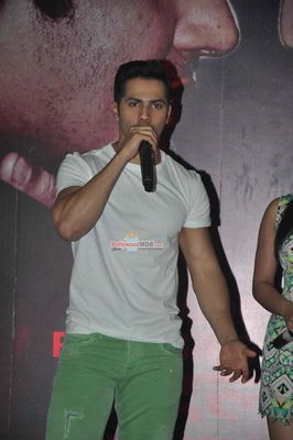 Varun Dhawan and Yami Gautam promote film 'Badlapur'