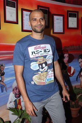 Anushka Sharma and Neil Bhoopalam promote film 'NH10'
