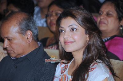 Kajal Aggarwal, Pooja Bedi and Aneel Murarka Felicitate School Children for NGO Alert India in Mumbai