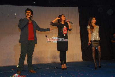 Arjun Kapoor and Sonakshi Sinha promote their film 'Tevar'