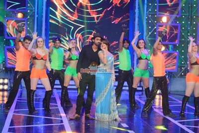 Arjun Rampal and Jacqueline Fernandez at the promotion of film 'Roy' on the sets Big Boss Season 8