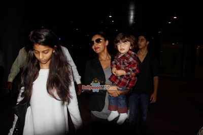 Shah Rukh Khan with his family snapped at Mumbai International Airport