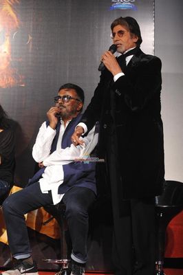Amitabh Bachchan, Dhanush, Akshara Haasan, R. Balki at film 'Shamitabh' trailer launch