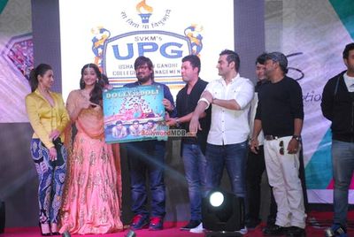 Sonam Kapoor, Varun Sharma, Arbaaz Khan, Malaika Arora Khan at the music launch of film 'Dolly Ki Doli'