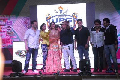 Sonam Kapoor, Varun Sharma, Arbaaz Khan, Malaika Arora Khan at the music launch of film 'Dolly Ki Doli'