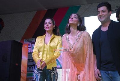 Sonam Kapoor, Varun Sharma, Arbaaz Khan, Malaika Arora Khan at the music launch of film 'Dolly Ki Doli'