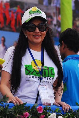 The Standard Chartered Mumbai Marathon 2015 witnesses the presence of many Bollywood Celebrities