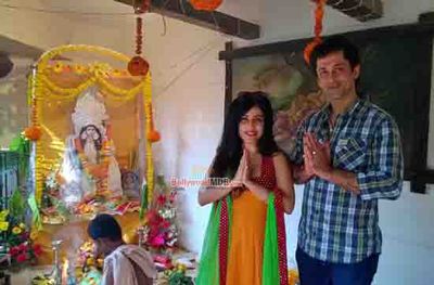 Bollywood Celebs at Bappi Lahiri's Saraswati Puja at his residence