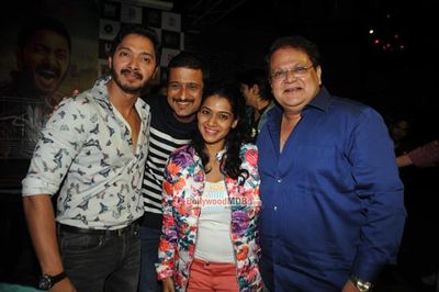 Actor Shreyas Talpade celebrates birthday with the cast of his Marathi superhero film!