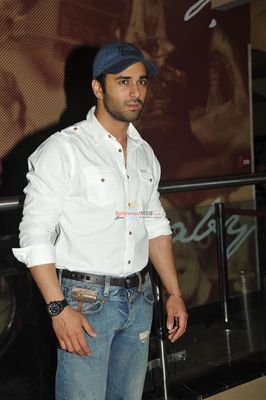 Bolly Celebs with star cast of film 'Khamoshiyan' at special screening