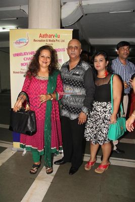 Bollywood celebs at the success celebration of Rajesh Puri's  play 'Sab Golmaal Hai'