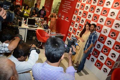 Ajay Devgn & Tabu at Fever 104 FM Studio to Promote 'Drishyam'