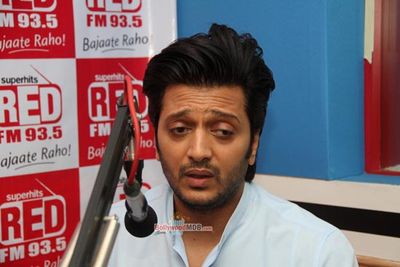 Pulkit Samrat & Riteish Deshmukh at Red FM Studios for Promoting 'Bangistan'
