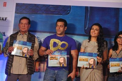 Salman Khan with father Salim Khan at a special book launch of film 'Bajrangi Bhaijaan'