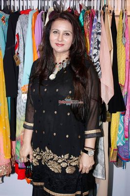 Designer Rohit Verma and actress Poonam Dhillon Exhibiting their Collection