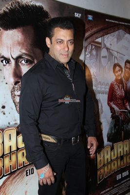 Salman Khan, Kabir Khan, Harshaali Malhotra at the Press Meet of 'Bajrangi Bhaijaan'
