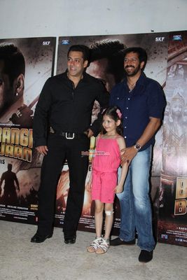 Salman Khan, Kabir Khan, Harshaali Malhotra at the Press Meet of 'Bajrangi Bhaijaan'