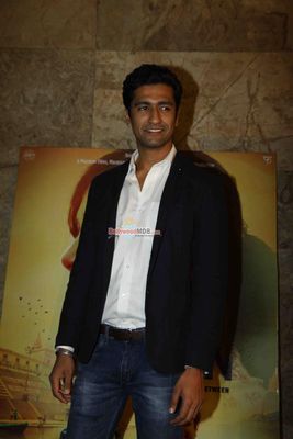 Richa Chadda, Aditi Rao Hydari, Dia Mirza, Daisy Shah among Bolly Celebs at film 'Masaan' Special Screening