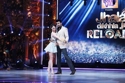 Riteish Deshmukh, Pulkit Samrat Promote Film 'Bangistan' on the Sets of Jhalak Reloaded