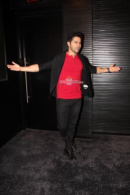 Varun Dhawan & Remo D'Souza at the launch of song 'Chunar' from film 'ABCD 2'