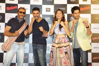 Akshay Kumar, Jacqueline Fernandez, Jackie Shroff, Siddharth Malhotra at film 'Brothers' Trailer Launch
