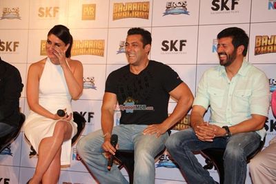 Salman Khan, Kareena Kapoor, Nawazuddin Siddiqui at the trailer launch of film 'Bajrangi Bhaijaan'