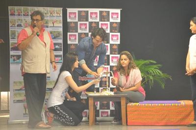 Tiger Shroff, Kriti Sanon, Subhash Ghai Celebrate World Yoga Day at Whistling Woods International