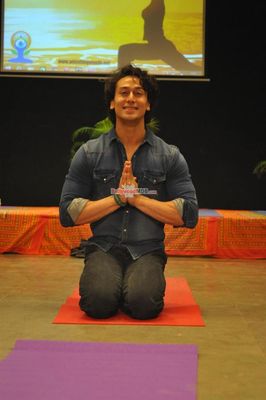 Tiger Shroff, Kriti Sanon, Subhash Ghai Celebrate World Yoga Day at Whistling Woods International