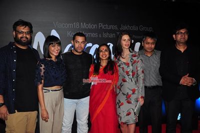 Aamir Khan with Kalki Koechlin at the trailer launch of film 'Margarita'