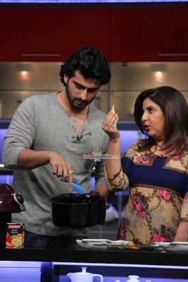 Arjun Kapoor shoots for Farah Khan's cookery show Farah Ki Daawat in Mumbai