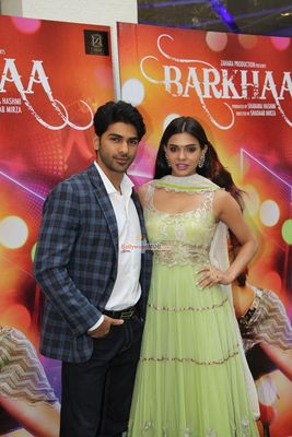 Sara Loren, Priyanshu Chatterjee, Taaha Shah at film 'Barkhaa' trailer launch