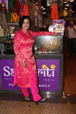Veteran music director Pyarelal inaugurates Sanskriti restaurant