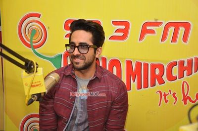 Ayushmann Khurana and Bhumi Pednekar promote 'Dum Laga Ke Haisha' at Radio Mirchi FM Studios
