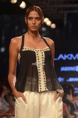 Sagarika Ghatge walks the Ramp displaying outfits by designer Yogesh Chaudhary, Pallavi Singhee and ILK at the Lakme Fashion Week Summer Resort 2015