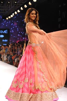 Ileana D'Cruz walks the ramp as showstopper for designer Anushree Reddy at the Lakme Fashion Week Summer/Resort 2015
