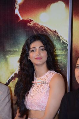 Akshay Kumar and Shruti Haasan at film 'Gabbar Is Back' trailer launch in Mumbai