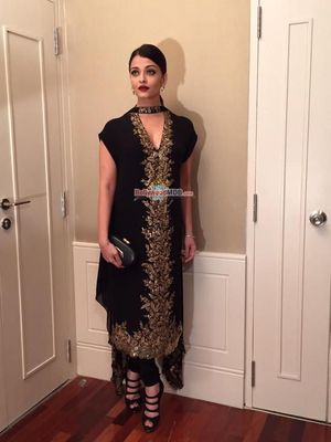 Katrina Kaif, Aishwarya Rai, Sonam Kapoor, Neha Dhupia among Bolly Celebs at L'Oreal Paris Femina Women Awards 2015