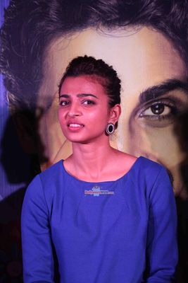 Radhika Apte, Gulshan Devaiah, Harshavardhan Kulkarni, Vikas Bahl, Vikramaditya Motwane at film 'Hunterrr' Press Meet