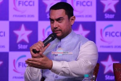 Aamir Khan with Kamal Haasan at the Inaugural Session of FICCI Frames 2015