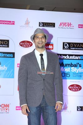Aishwarya Rai, Deepika Padukone, Sonam Kapoor, Sonakshi Sinha among Bolly Celebs at the Hindustan Times Mumbai's Most Stylish 2015 Awards